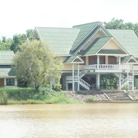 Rai Fhun Pen Jing Hotell Nakhonratchasima Eksteriør bilde